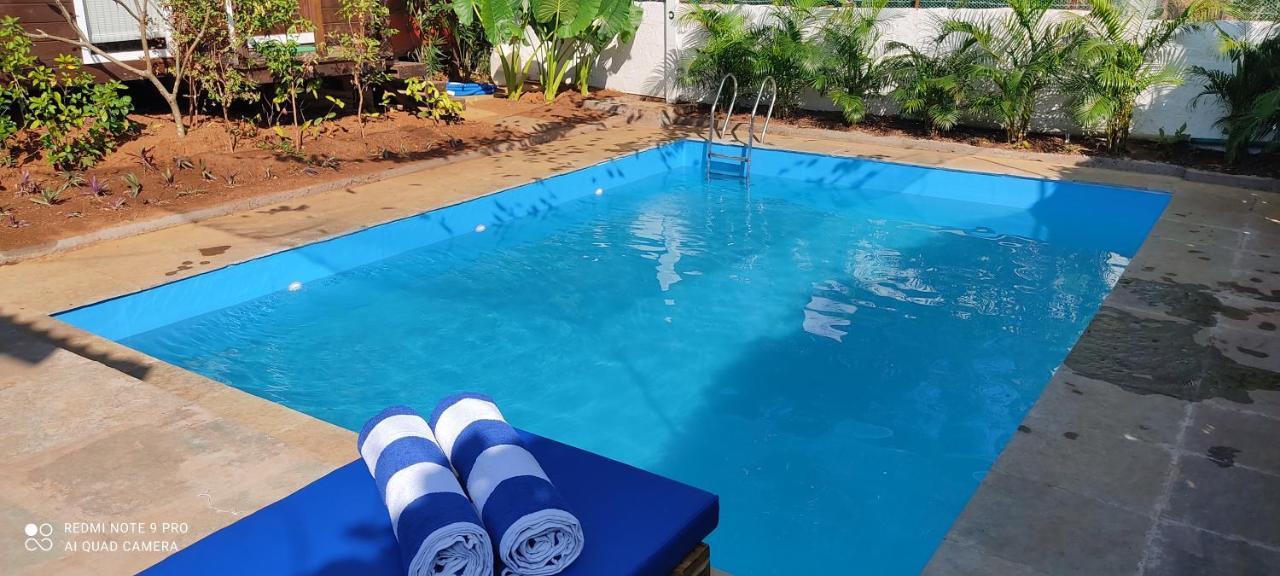 Waterscape Beach Resort ヴァガトール エクステリア 写真